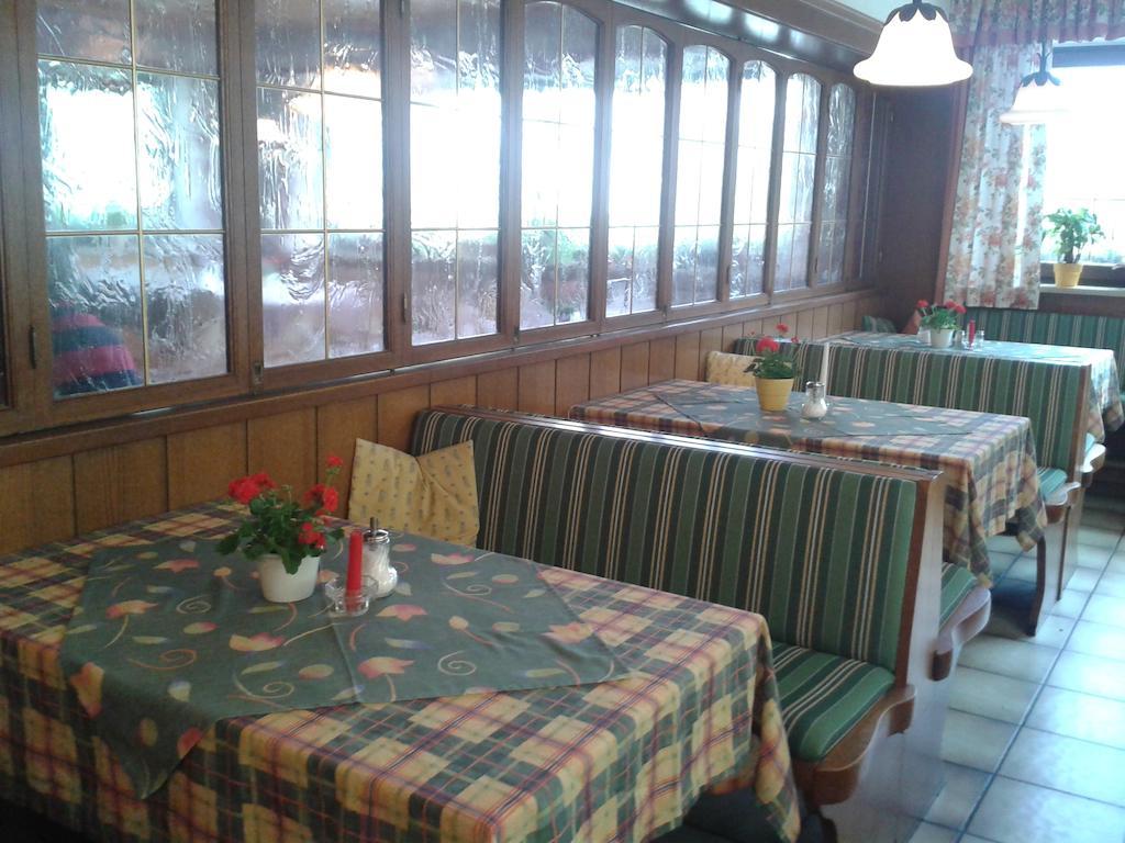 Flachslanden Gasthof Rose מראה חיצוני תמונה